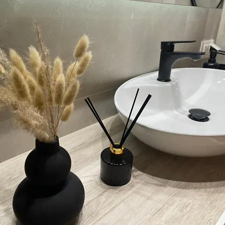 Jacuzzi Ladadika Apartament Salonic